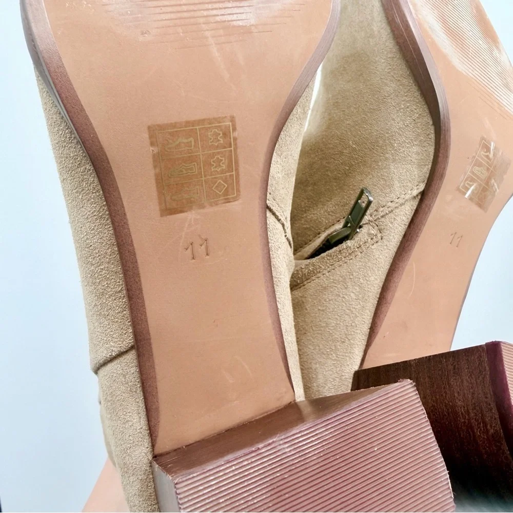 MADEWELL The Mira Side Seam Ankle Boot Suede NH202 Walnut Shell
